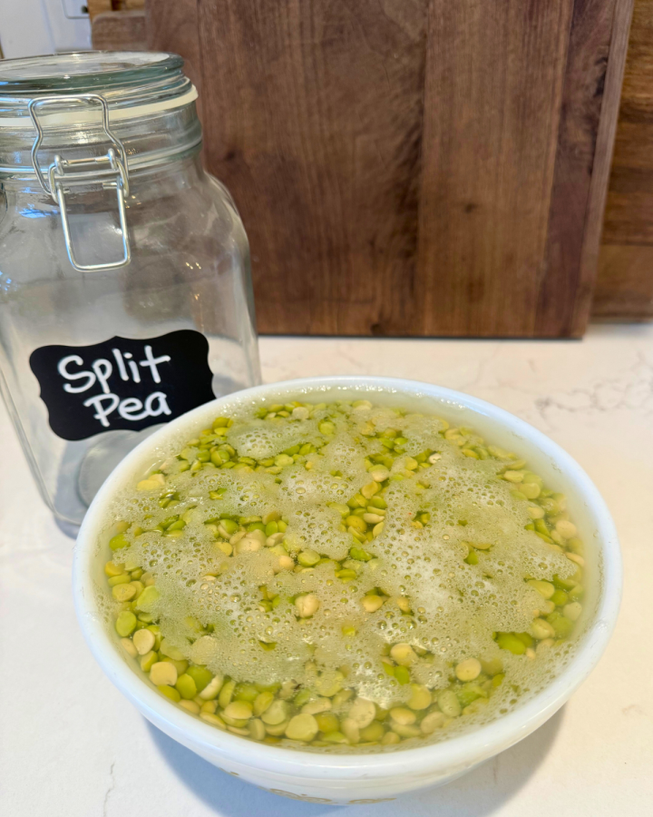 The Best Split Pea Soup Recipe with Ham or Vegetarian Tradition & Thyme